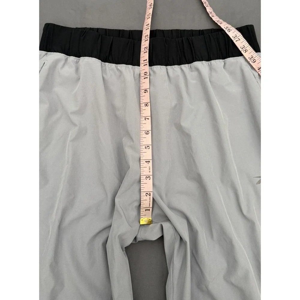 Reebok Track Pants‎ Mens Size Large Gray Running Athletic Woven Lightweight